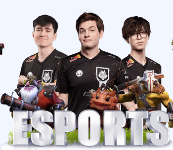 差点扩大优势！利物浦前场抢断，加克波抽射击中立柱